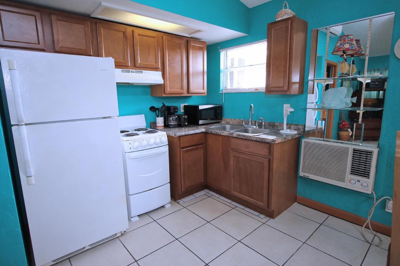 Affordable Beach Condos - One Bedroom Dlx Condos St. Pete Beach Buitenkant foto