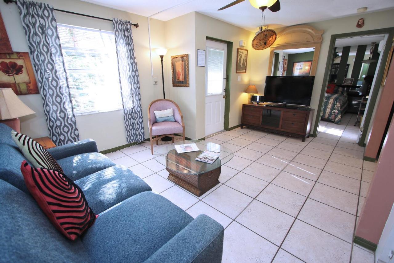 Affordable Beach Condos - One Bedroom Dlx Condos St. Pete Beach Buitenkant foto